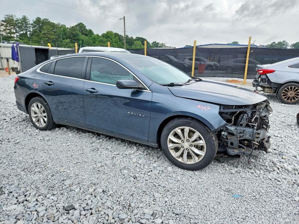 2019 CHEVROLET MALIBU LT 4