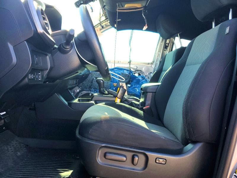 2022 TOYOTA TACOMA TRD SPORT 7