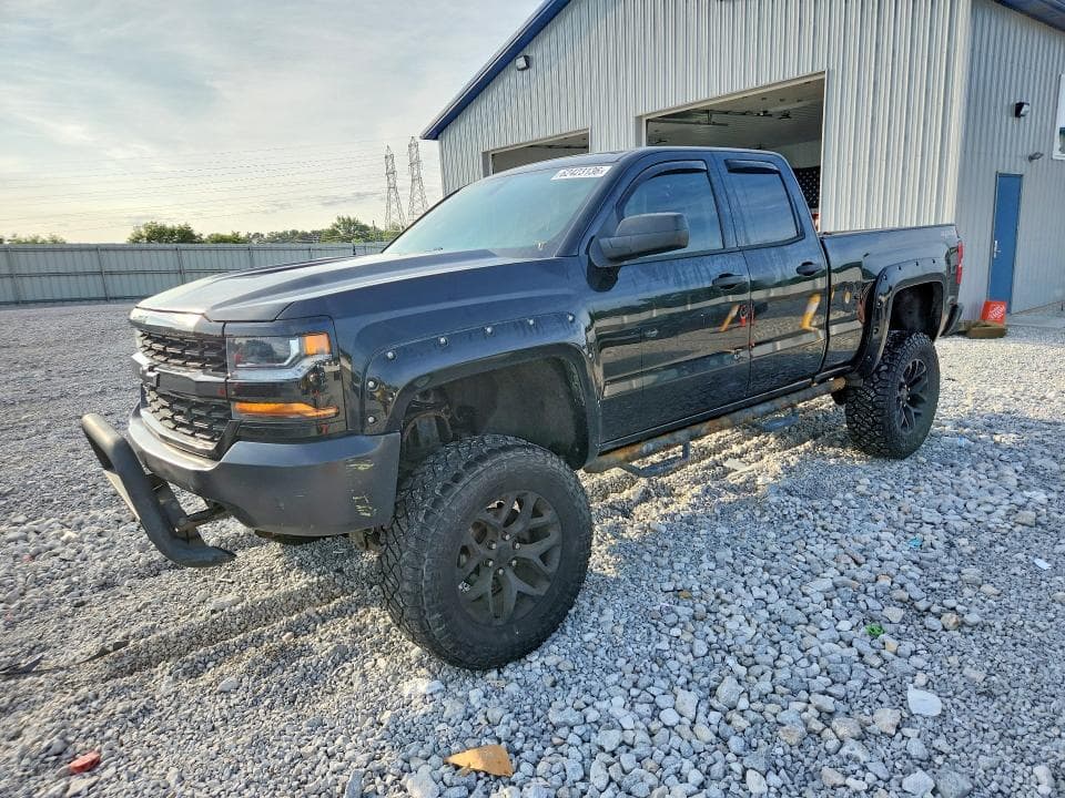 2017 CHEVROLET SILVERADO K1500 - 1