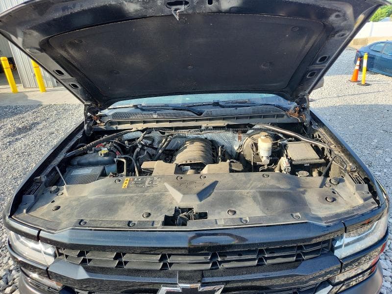 2017 CHEVROLET SILVERADO K1500 11