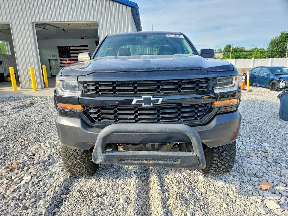 2017 CHEVROLET SILVERADO K1500 5