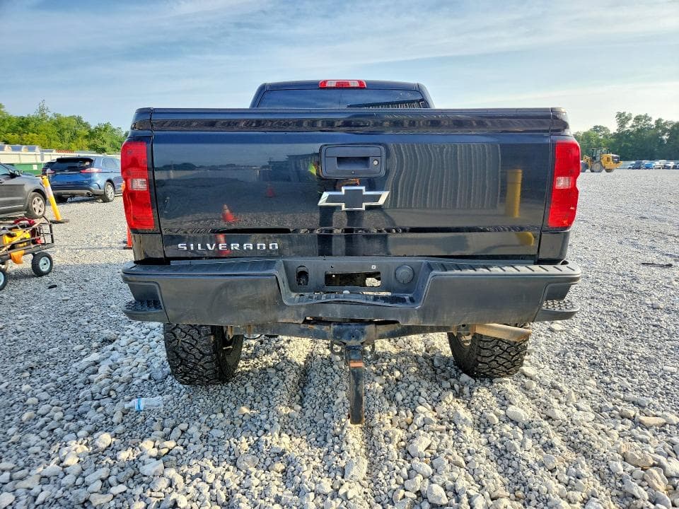 2017 CHEVROLET SILVERADO K1500 6
