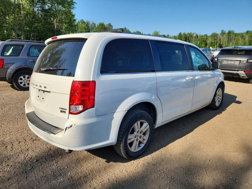 2019 DODGE GRAND CARAVAN CREW 3