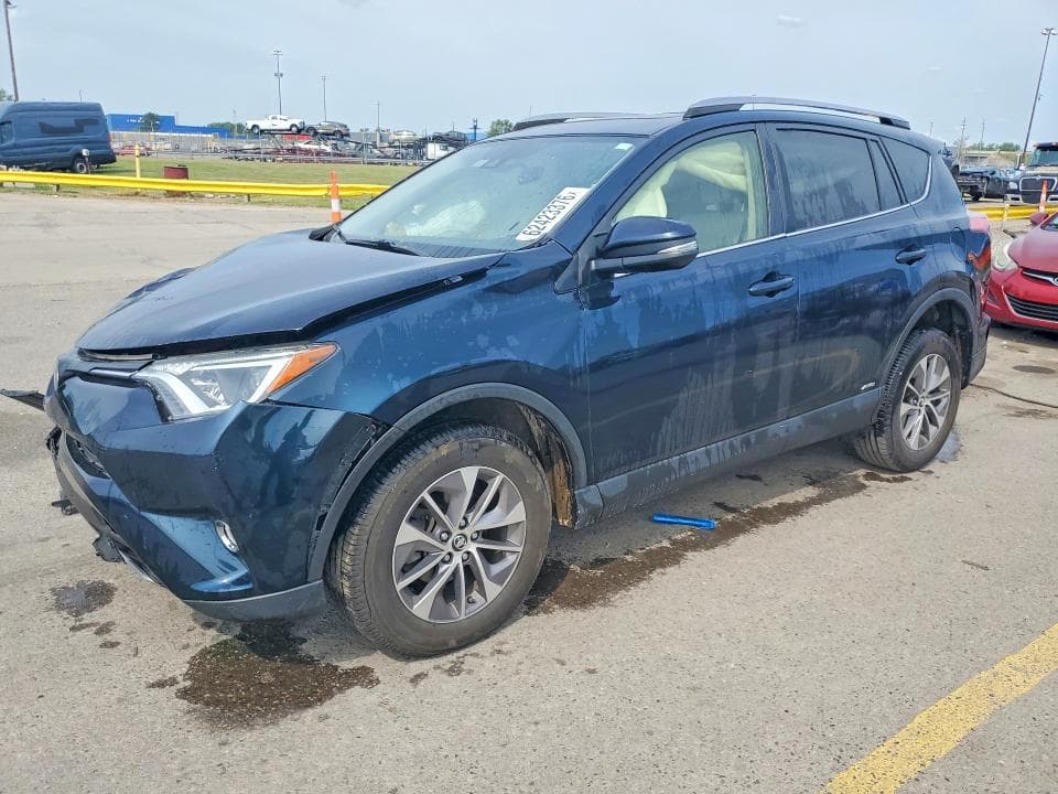 2018 TOYOTA RAV4 HYBRID XLE - 1