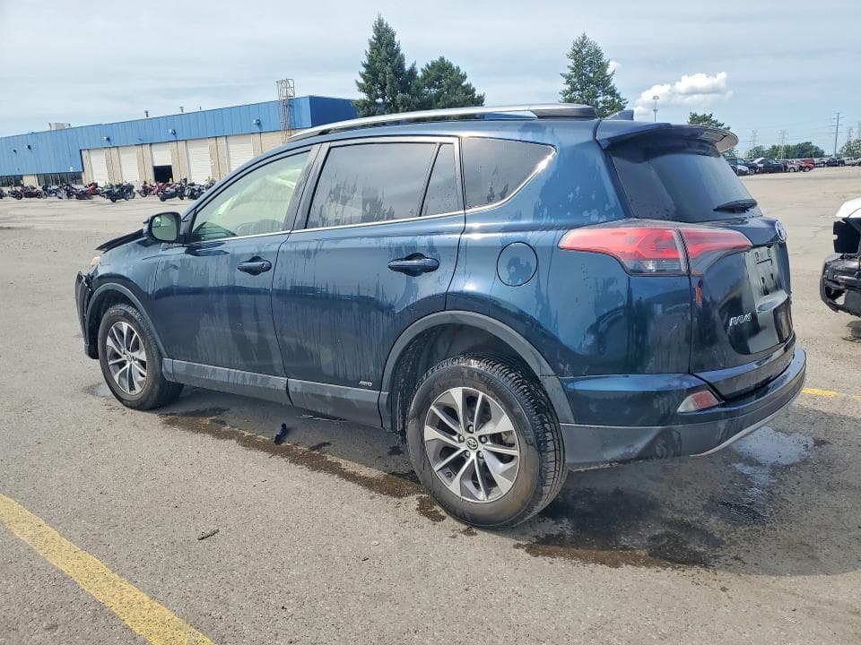 2018 TOYOTA RAV4 HYBRID XLE 2