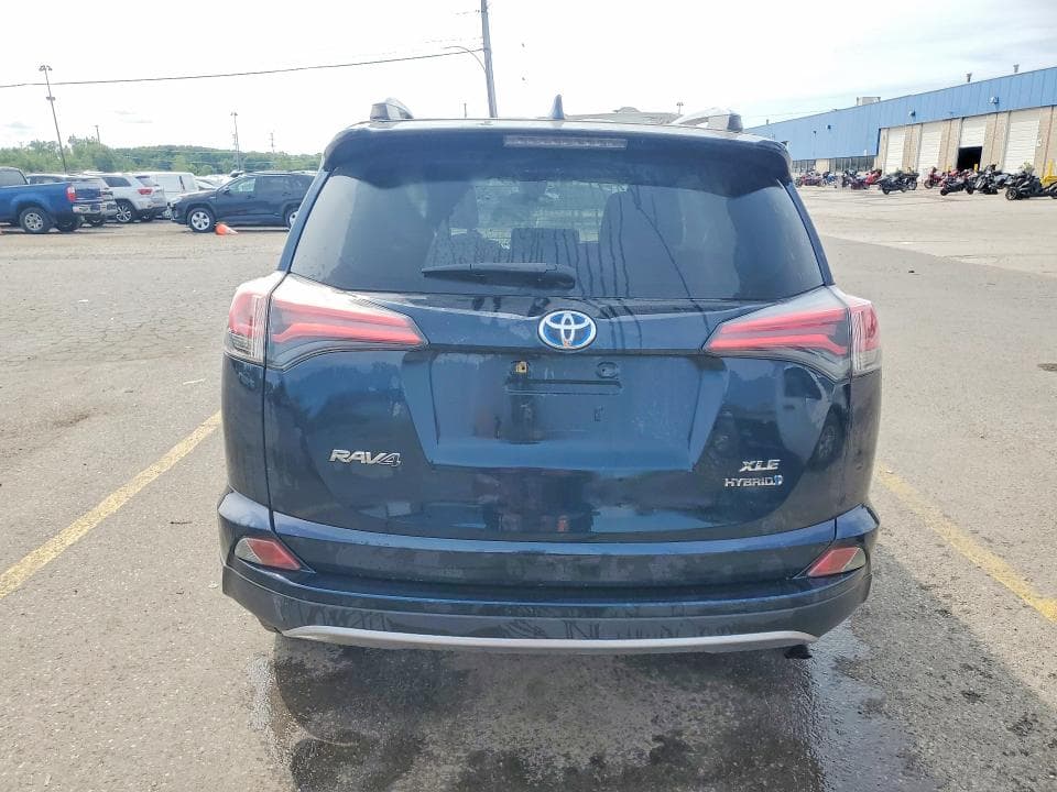 2018 TOYOTA RAV4 HYBRID XLE 6