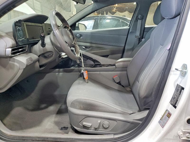 2021 HYUNDAI ELANTRA SEL 7