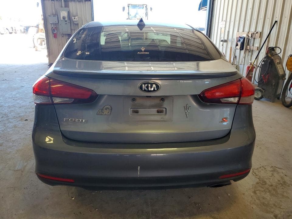 2017 KIA FORTE S 6