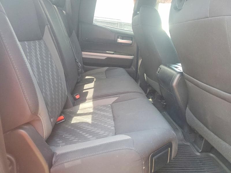 2018 TOYOTA TUNDRA SR5 10