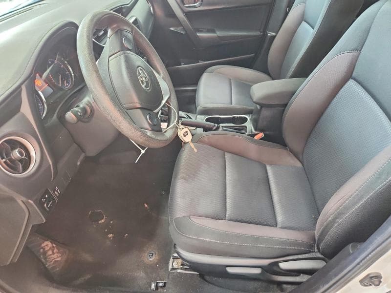 2018 TOYOTA COROLLA LE 7