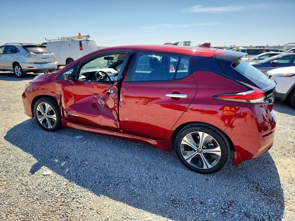 2018 NISSAN LEAF SV 2