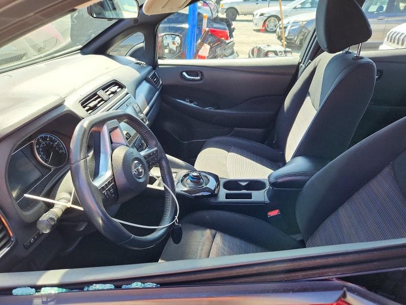 2018 NISSAN LEAF SV 7