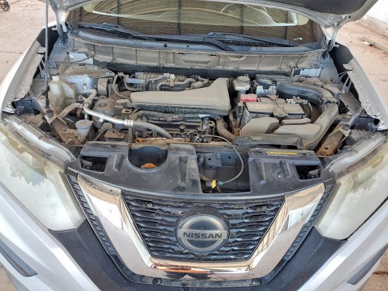 2019 NISSAN ROGUE S 11