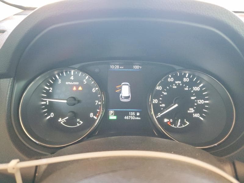 2019 NISSAN ROGUE S 9