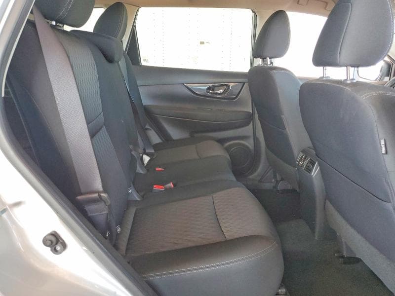 2019 NISSAN ROGUE S 10