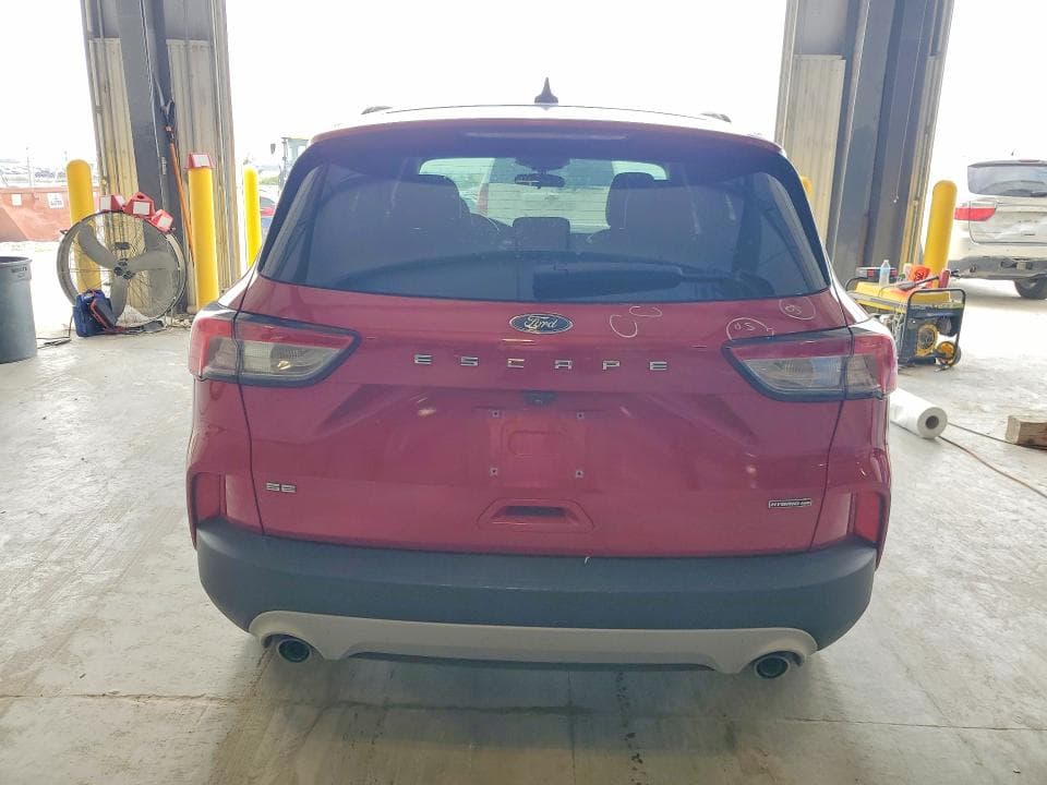 2020 FORD ESCAPE SE SPORT 6
