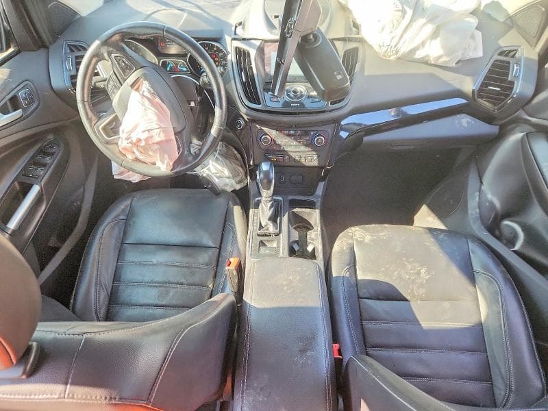 2018 FORD ESCAPE TITANIUM 8