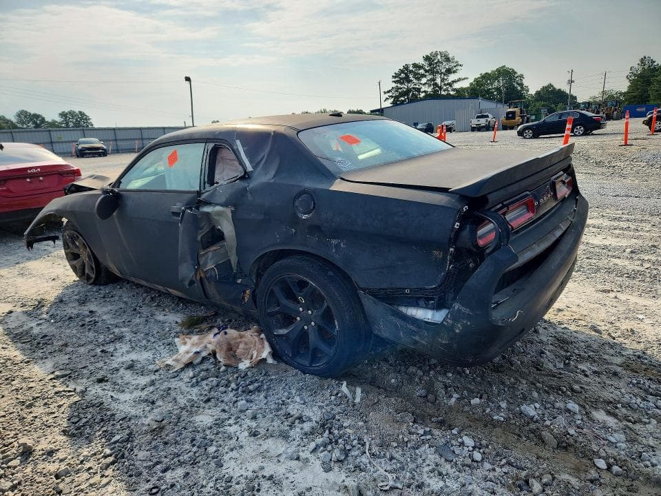 2018 DODGE CHALLENGER SXT 2