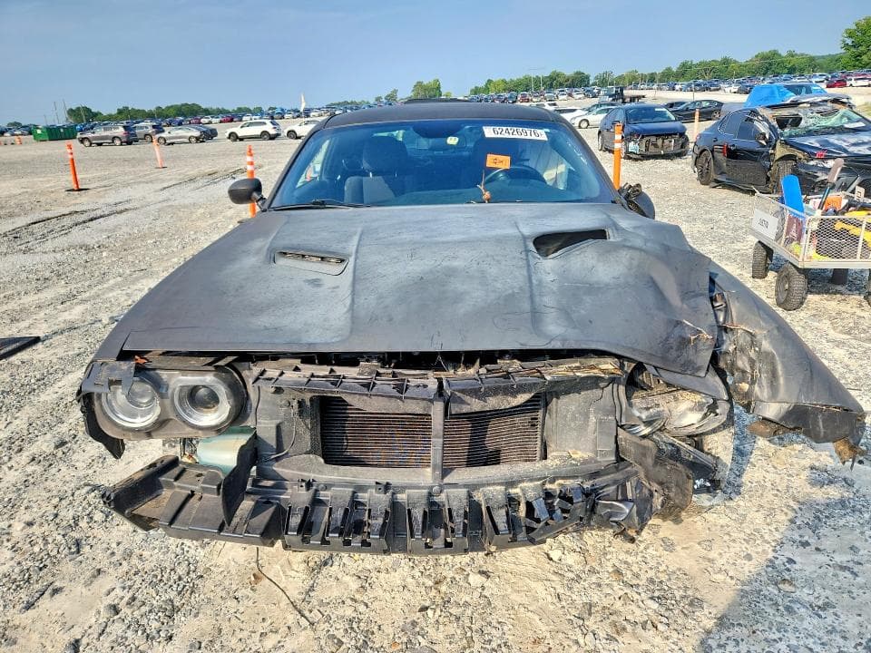 2018 DODGE CHALLENGER SXT 5