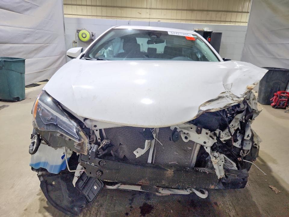 2019 TOYOTA COROLLA LE 5