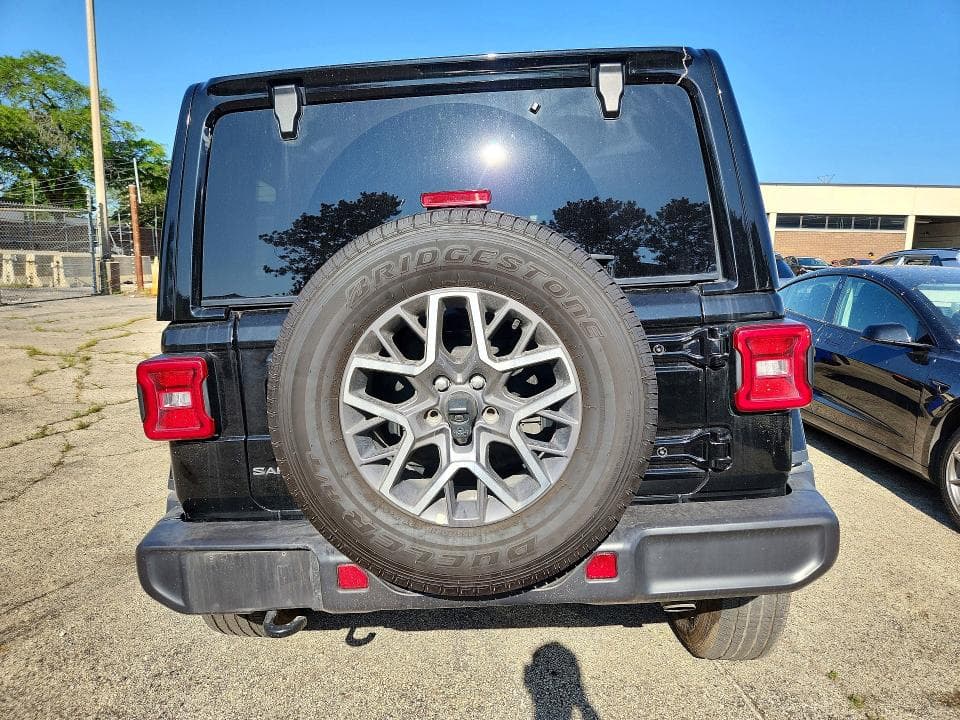 2025 JEEP WRANGLER SAHARA 6