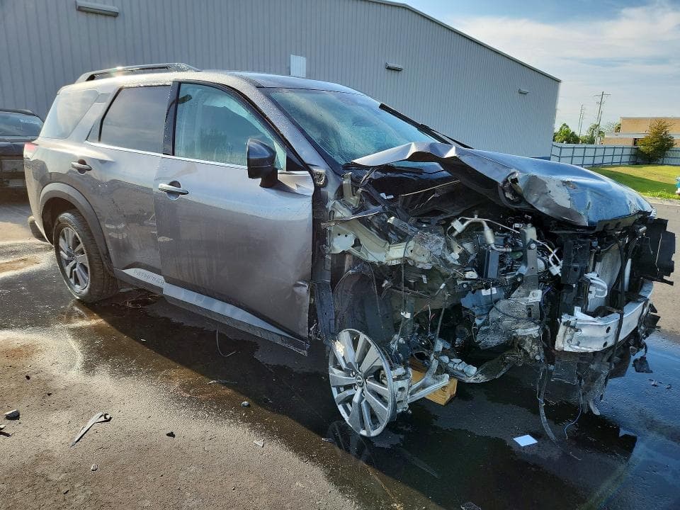 2025 NISSAN PATHFINDER SV 4