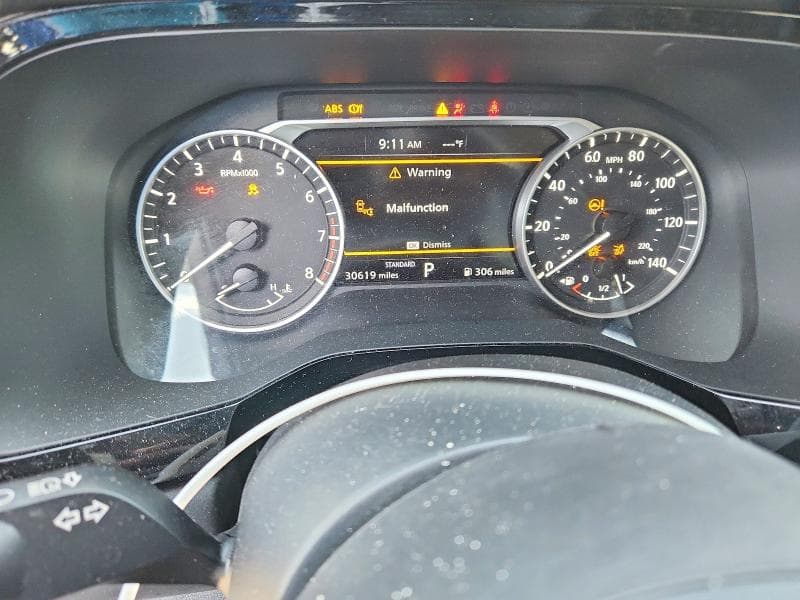2025 NISSAN PATHFINDER SV 9