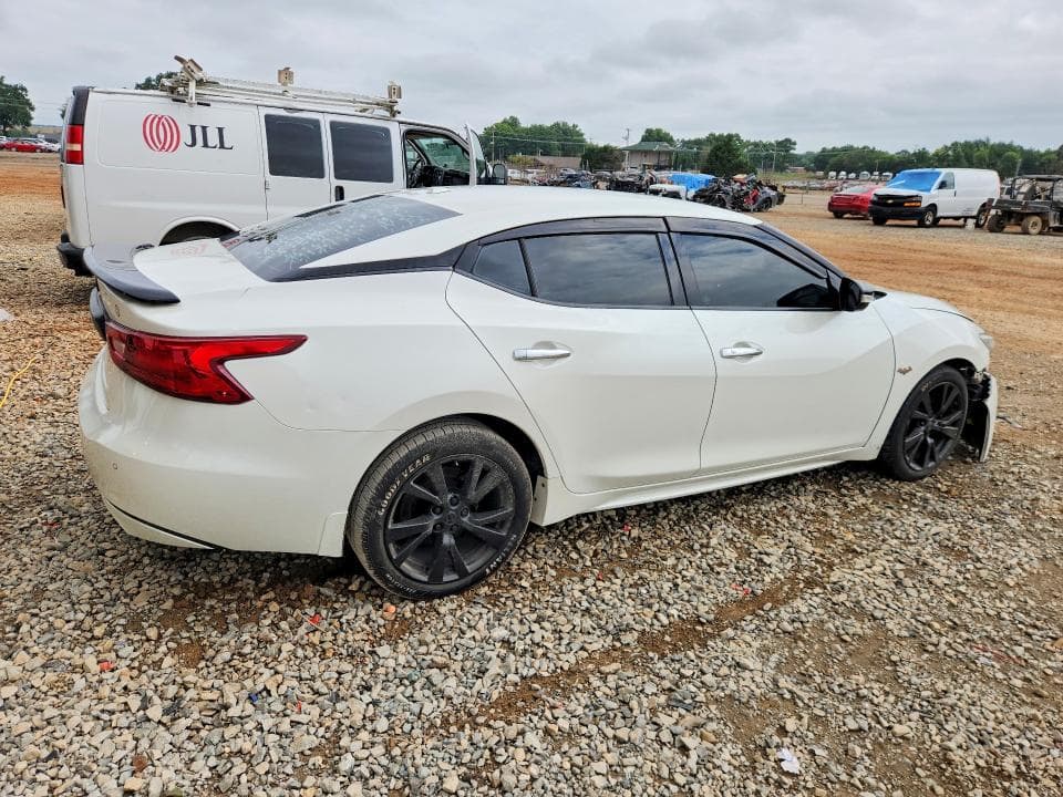 2018 NISSAN MAXIMA 3.5 SV 3