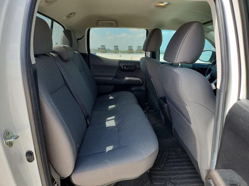 2022 TOYOTA TACOMA SR5 V6 10