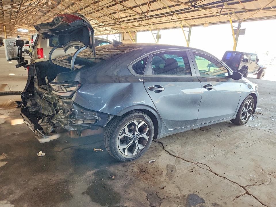 2021 KIA FORTE LXS 3