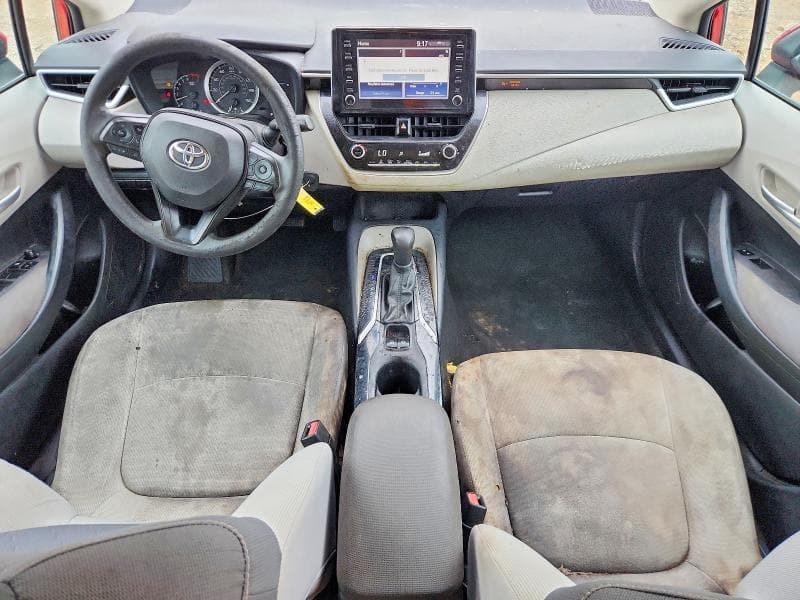 2020 TOYOTA COROLLA LE 8