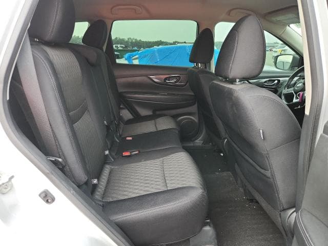 2018 NISSAN ROGUE 11