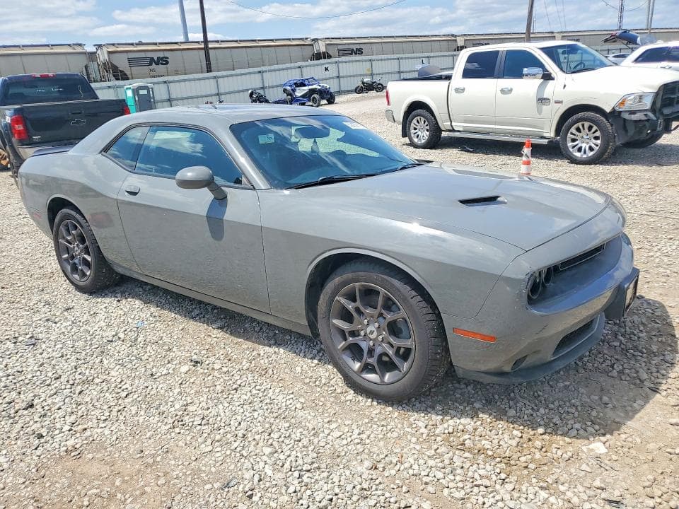 2018 DODGE CHALLENGER GT 4