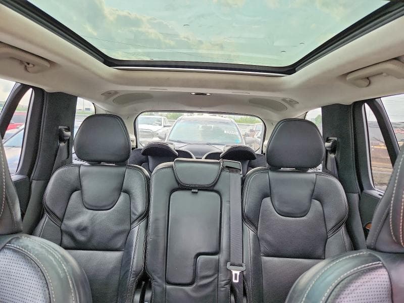 2019 VOLVO XC90 T6 INSCRIPTION 10