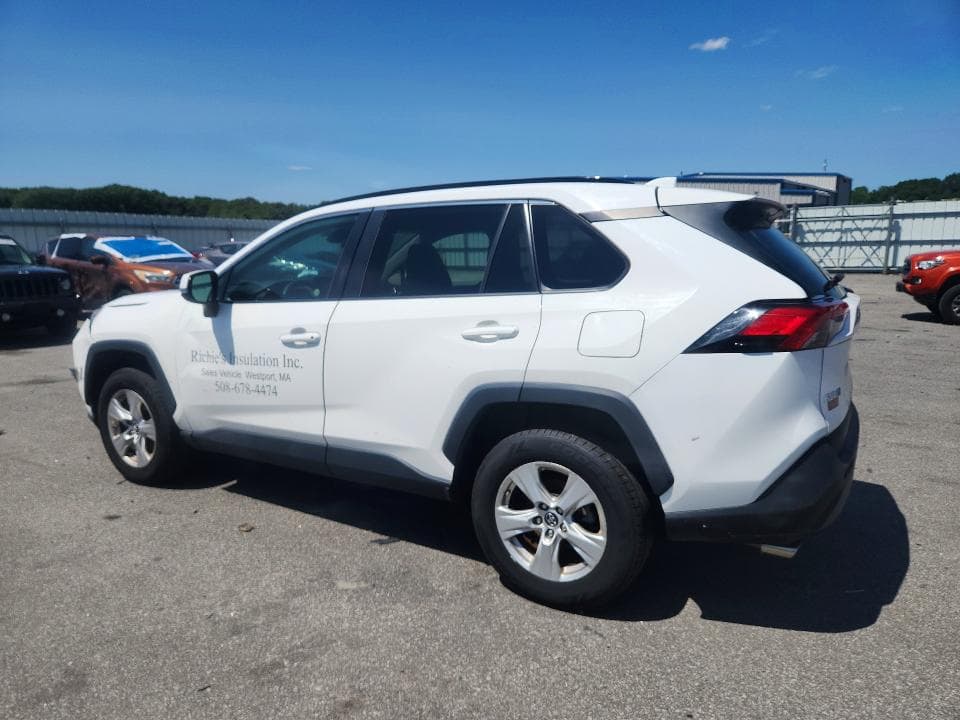 2019 TOYOTA RAV4 XLE XLE 2