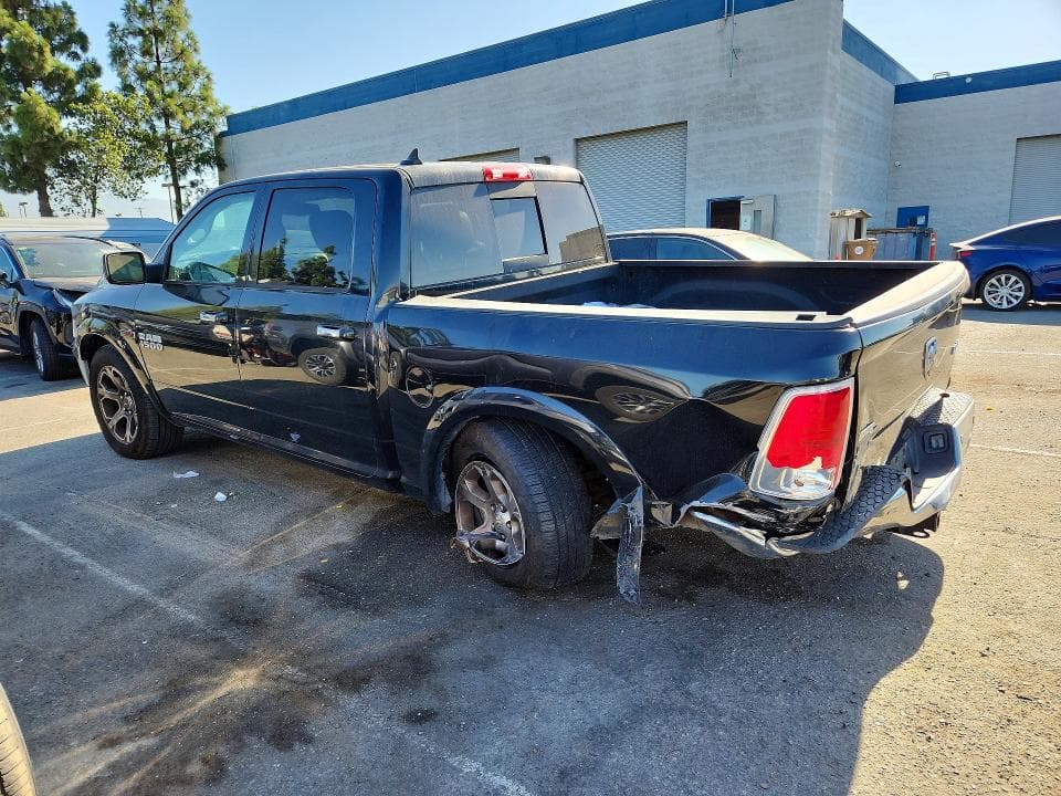 2018 RAM 1500 LARAMIE 2