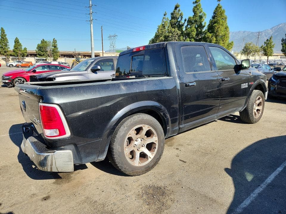 2018 RAM 1500 LARAMIE 3