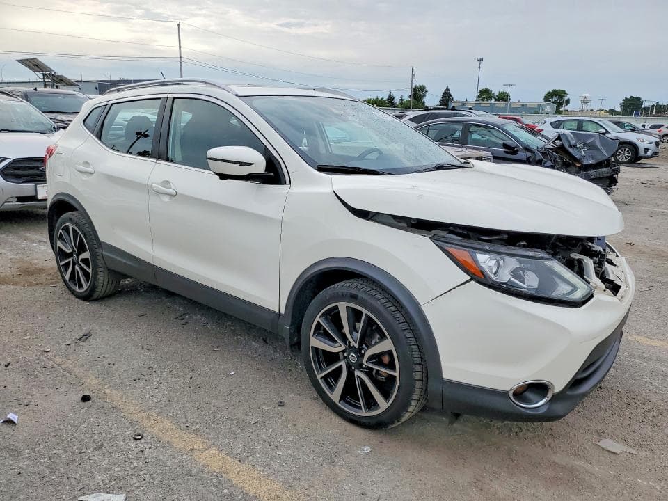 2017 NISSAN ROGUE SPORT SL 4