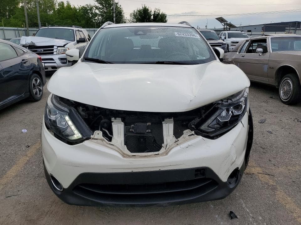 2017 NISSAN ROGUE SPORT SL 5