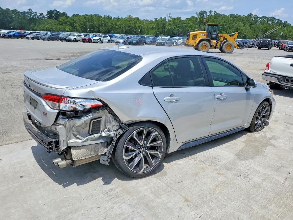2020 TOYOTA COROLLA SE 3