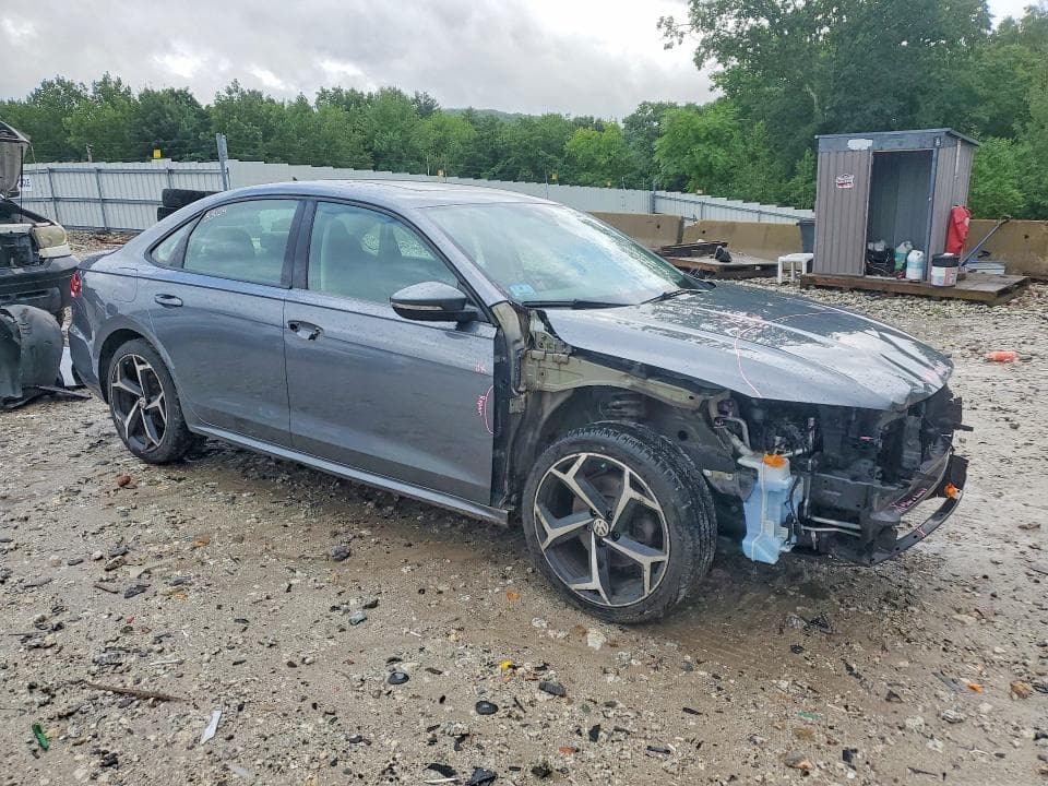 2020 VOLKSWAGEN PASSAT R-LINE 4