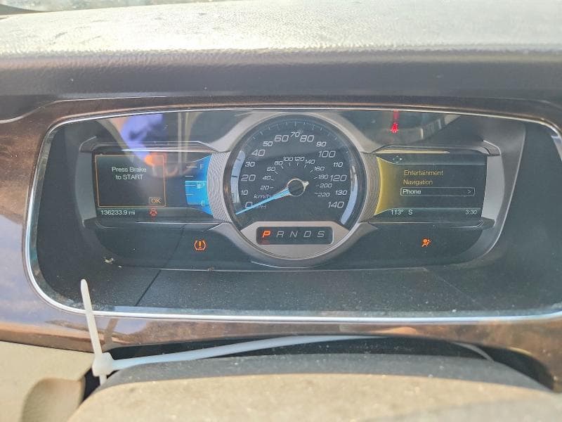 2018 FORD TAURUS LIMITED 9