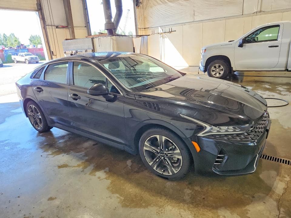 2022 KIA K5 LXS 4