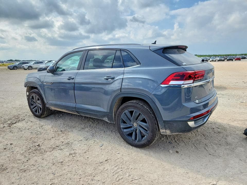 2021 VOLKSWAGEN ATLAS CROSS SPORT SE 2