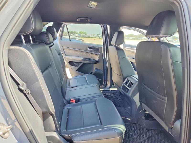 2021 VOLKSWAGEN ATLAS CROSS SPORT SE 11