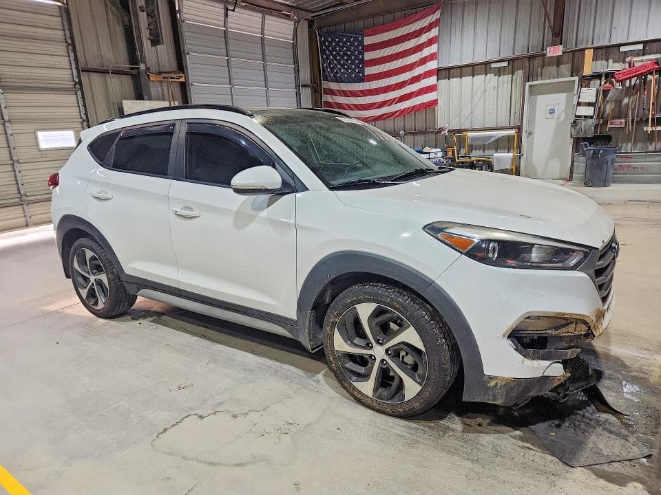 2018 HYUNDAI TUCSON VALUE 4
