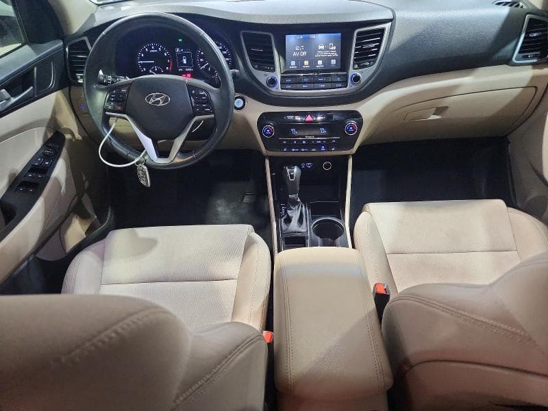 2018 HYUNDAI TUCSON VALUE 8