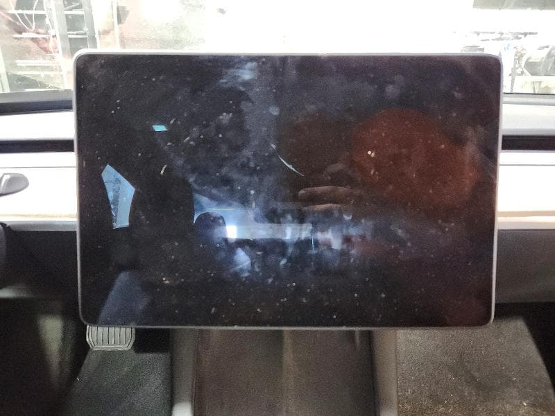 2023 TESLA MODEL 3 9