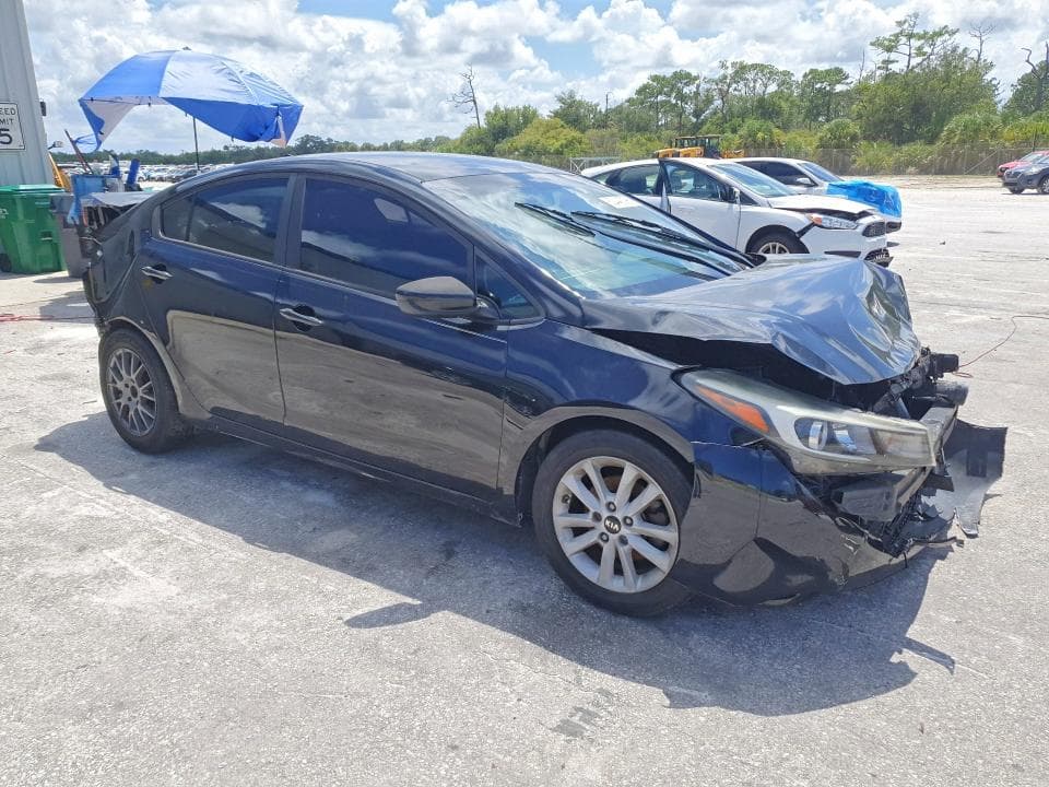 2017 KIA FORTE S 4