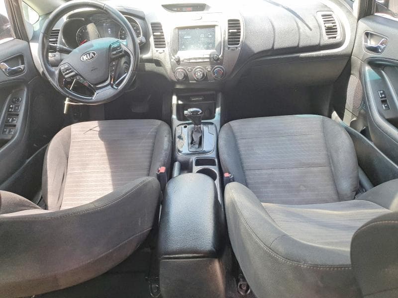 2017 KIA FORTE S 8